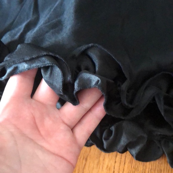 Chicstar womans 24 Black a line skirt - Picture 3 of 4